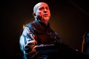 Peter Gabriel Instagram - PG and the band in action captured by @brightandloud keep the photos coming! 

#PeterGabrielLive