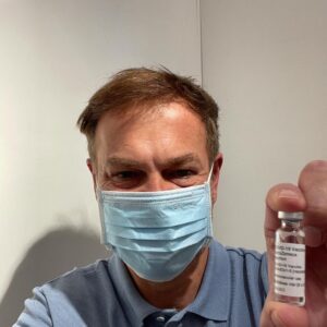 Peter Jones Instagram - Pleased to say first jab of the Oxford/AstraZeneca is done!
Thanks so much to @nhsengland and all the incredibly hard working staff and volunteers across the country that are making this happen. A step closer to a new normal #jab #nhs