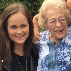 Peter Jones Instagram - Happy international women’s day to all the amazing women out there!! I am so lucky to have such strong and wonderful women in my life, who inspire me everyday. ❤️ #internationalwomensday