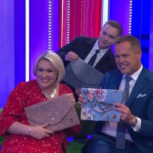Peter Jones Instagram - Great to be on the @bbconeshow last Thursday with these wonderful people. Proud of Jake from @peterjonesfoundation who got to show everyone his creation #entrepreneur