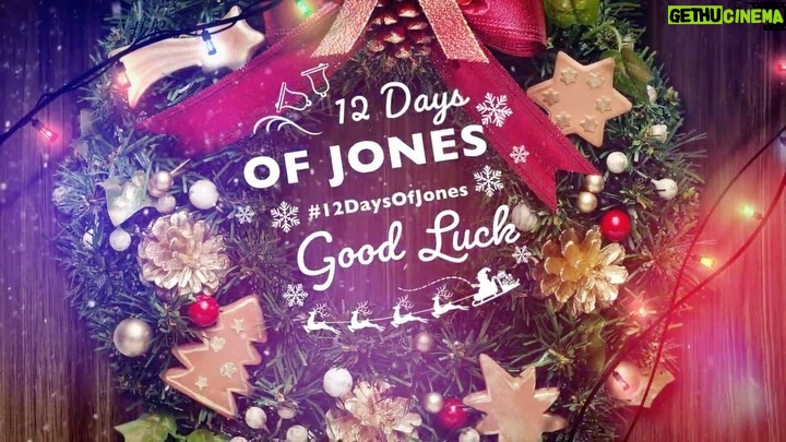 Peter Jones Instagram - It’s that wonderful time of the year. It’s #12DaysofJones time! This years’ 12 Days of Jones is BIG! Instead of doing one thing each day I’m giving 3 lucky people the chance to win £5,000 worth of Gifts in one go. For a chance to win all you have to do between 1st December 2021 and 11th December 2021 is follow the instructions below: Like add share this post by retweeting on Twitter tagging me @dragonjones and 3 friends and post to your story on Instagram tagging me @peterjonescbe and 3 friends Make sure you’re following me and the partners below @truly_lifestyle @youngspubs @bladeztoyz @samsunguk @jessops @GoogleUK @alfturnerbutchers @hopeivylondon I’ll announce 3 lucky winners of this incredible £5,000 worth of gifts on Sunday 12th December 2021. Good Luck! #12DaysofJones T&Cs can be found on my website in my Bio.