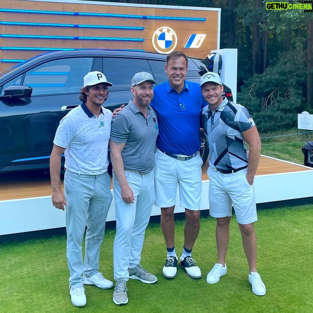 Peter Jones - 3.3K Likes - Such an amazing day yesterday. Great fun with @danny.willett @jamesjordan1978 @jakehall and thank you @taliajones_ , @williampeterjones for your support. Making memories💙 Thank you @bmwpga !!