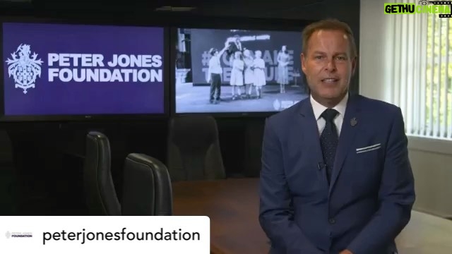 Peter Jones Instagram - I’m really proud that over 50% of students @peterjonesfoundation are female, empowering more young women on their entrepreneurial journey. Happy international Women’s Day! #internationalwomensday