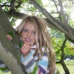 Peter Jones Instagram – Sixteen years ago today a beautiful little lady entered the world. Happy 16th Birthday Izziwig. Love you ❤️❤️