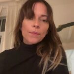 Petra Marklund Instagram - Den 30e november kommer jag att spela musiken från min EP live! För att knipa en guldbiljett så går ni in på Spotify och ringer ni på numret som visas i filmen när musiken(från min akustiska ep) spelas! Jag kommer svara 5 gånger och ni lyckliga vinnare, får ta med er en vän så ses vi! Det ska bli så kul! Och att få säga hej på riktigt! Både i luren och på plats! Hörs då!? 😍📞 〰️〰️〰️〰️ On November 30th, I will perform the music from my EP live! To snag a golden ticket, visit Spotify and call the number shown in the video when the music (from my acoustic EP) is playing. I will answer five times, and you lucky winners can bring a friend to join us! It’s going to be so much fun, and I’m looking forward to saying hello for real—both over the phone and in person! Speak soon! Excited! 🔥🥰📞