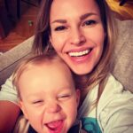 Petra Svoboda Instagram - To dite jeste poradne nemluvi, ale umi me rozesmat 1000 krat denne, znate no? ❤️#mama #laska #syn #spolu Prague, Czech Republic