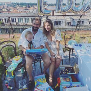 Petra Svoboda Instagram - Vsechno nejlepsi k Tvym 1. narozeninam, zlaticko nase!❤️#eduard #1 #birthday #birthdayparty #family #love #memories