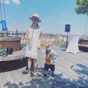 Petra Svoboda Instagram - Vsechno nejlepsi k Tvym 1. narozeninam, zlaticko nase!❤️#eduard #1 #birthday #birthdayparty #family #love #memories