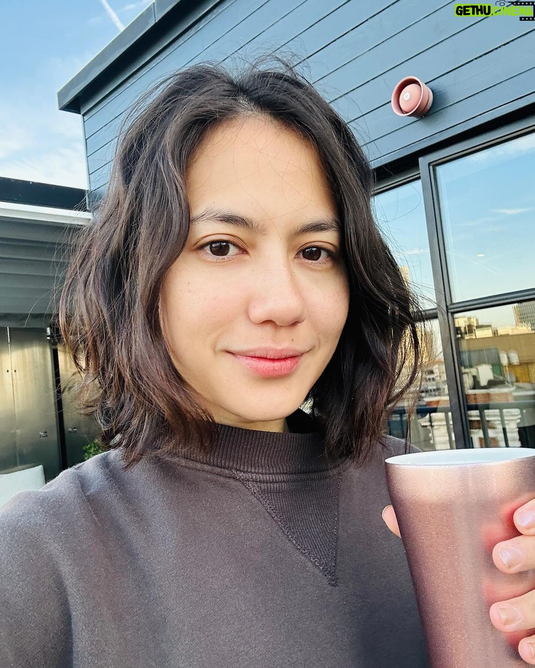 Pevita Pearce Instagram - π€π«Άπ» morning
