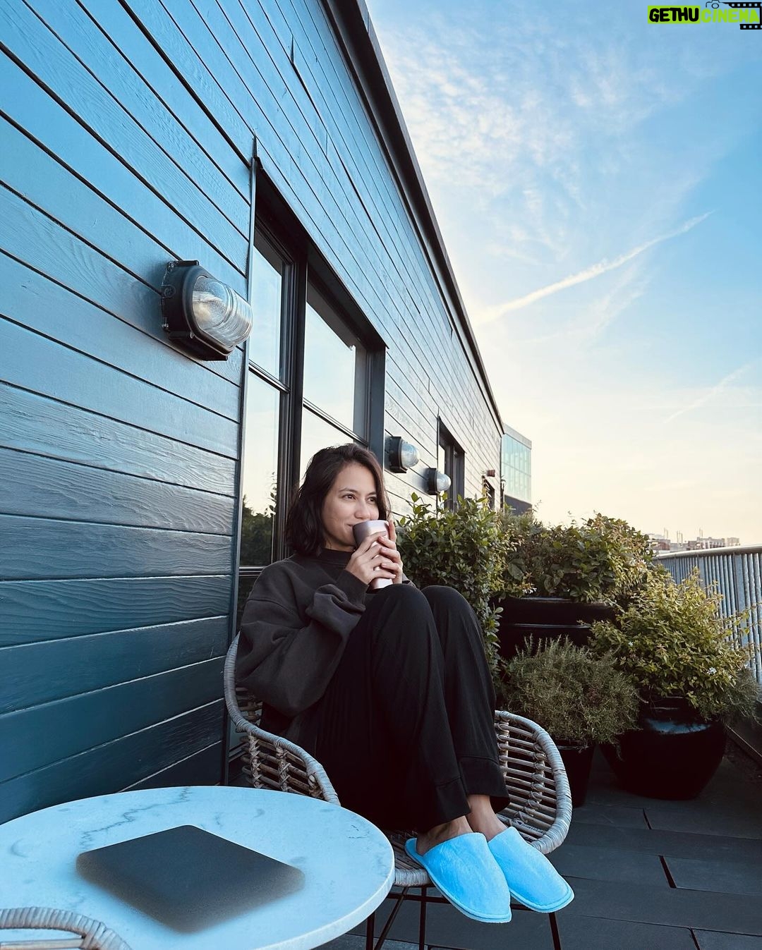 Pevita Pearce Instagram - π€π«Άπ» morning