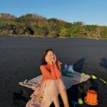 Pevita Pearce Instagram - Do you wanna build a sand castle?