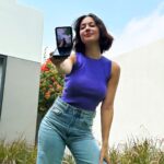 Pevita Pearce Instagram - Love the way @pevpearce is flexing her selfie style! #JoinTheFlipSide now to experience it yourself and stay tuned to something BIG that’s coming in #SamsungUnpacked on July 26 at 18.00 WIB. Find out more: samsung.com/id/unpacked
