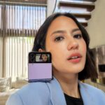Pevita Pearce Instagram - Which one is quirkier, me or my #GalaxyZFlip4