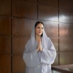 Pevita Pearce Instagram - Selamat hari raya idul fitri, mohon maaf lahir dan batin ✨🌙