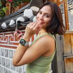 Pevita Pearce Instagram - Hampir setahun pakai #GalaxyWatch5, it was a special gear for my active lifestyle. Surprisingly, rabu kemarin dikasih kesempatan buat rasain langsung #GalaxyWatch6 di #SamsungUnpacked Korea sebagai #TeamGalaxy 💕 Selama di Korea kemarin, aku udah coba untuk cek daily target aku. Rasanya happyyyy banget kayak punya asisten pribadi yang bisa pantau semua aktivitas. Plus, kali ini fitur Sleep Coaching-nya udah advanced, lebih detail, dan sleep analyze-nya juga bisa diliat langsung di layar. It’s gonna be my helpful gear to #WatchEverydayWellness. Kalian juga udah bisa Pre-Order sekarang dengan total benefit up to Rp1.9jt. Cuma sampai 17 Agustus 2023!