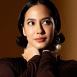 Pevita Pearce Instagram - 🍩 Photo @hann.prawira @hann.studio_ Styled @ivanteguhsantoso Makeup @indah.shafyra Hair @hendrosudarta