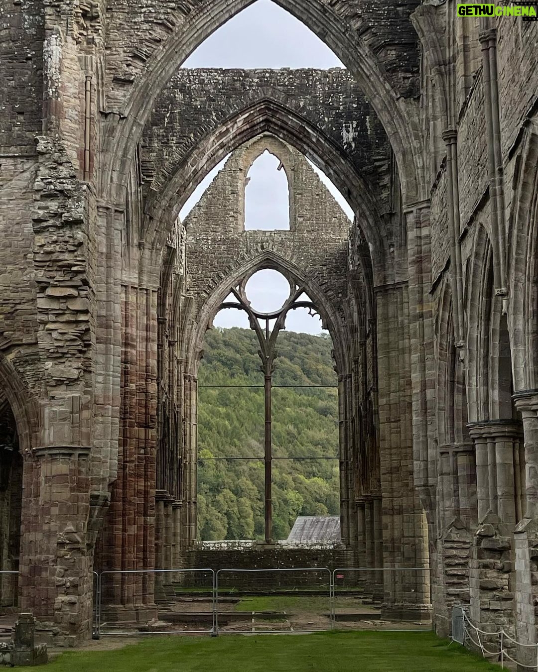 Pevita Pearce Instagram - Memories of Wales 🏴
