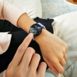 Pevita Pearce Instagram - Kadang kalau schedule aku lagi hectic, makan ngga teratur, dan kurang tidur aku suka ngerasa cepet drop. Jadi penting buat aku untuk monitor tekanan darah aku sehari-hari. Untung aja ada Samsung Galaxy Watch5 yang selalu jadi andalan untuk cek tekanan darah kapanpun. Keep an eye on your health and let’s celebrate #WorldHypertensionDay with Samsung #GalaxyWatch5, yuk ceritain versi kalian seputar hipertensi ke @samsungindonesia dan gimana Samsung Galaxy Watch5 bisa ngebantu kalian!