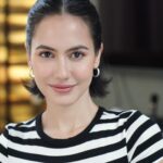Pevita Pearce Instagram - Hari ini hari kamis, yang artinyaaaa.....
