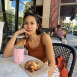 Pevita Pearce Instagram - Before coffee & after coffee --- Muka baru bangun setelah tidur 14,5 jam.