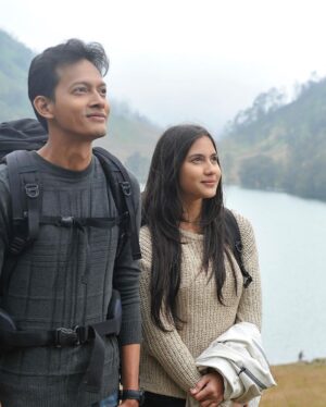 Pevita Pearce Instagram - 18 tahun berkarya untuk Indonesia. Terima kasih untuk semua doa, dukungan, dan semangatnya sampai aku masih dikasih kesempatan untuk berkarya selama ini. Dulu shooting masih dengan kamera film (dgn limitasinya) dan sekarang udah dgn kamera digital. Bangga sekali bisa menyaksikan transformasi dunia perfileman. Sekali lagi terima kasih! Selamat hari film nasional 🇮🇩