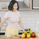 Pevita Pearce Instagram - Yuk ikut aku di hari Minggu yang santai tapi tetep produktif☀ Sekarang aku gak lagi takut terpapar sinar UV berlebih untuk main tennis dibawah terik matahari karena aku udah tau rahasia untuk tampil lebih setiap harinya, dengan pake POND’S UV Protect Sun Serum yang #LebihDariSunscreen 🌟
