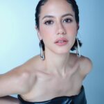 Pevita Pearce Instagram – @pevpearce ✨✨✨
Ada behind the scene nya ini, share gak ya 🤔? 😉 happy banget gak sih kita (cek last slide)

Photographer #ifanhartanto @wavestudioid 
Stylist @ivanteguhsantoso 
Make Up @evalovira 
Hair @ichanaahair 

Taken using Nikon Z7 II with Nikkor Z 24-70mm f2.8 S 

#zcreators #nikonindonesia #generasiznikon #tetapnikon