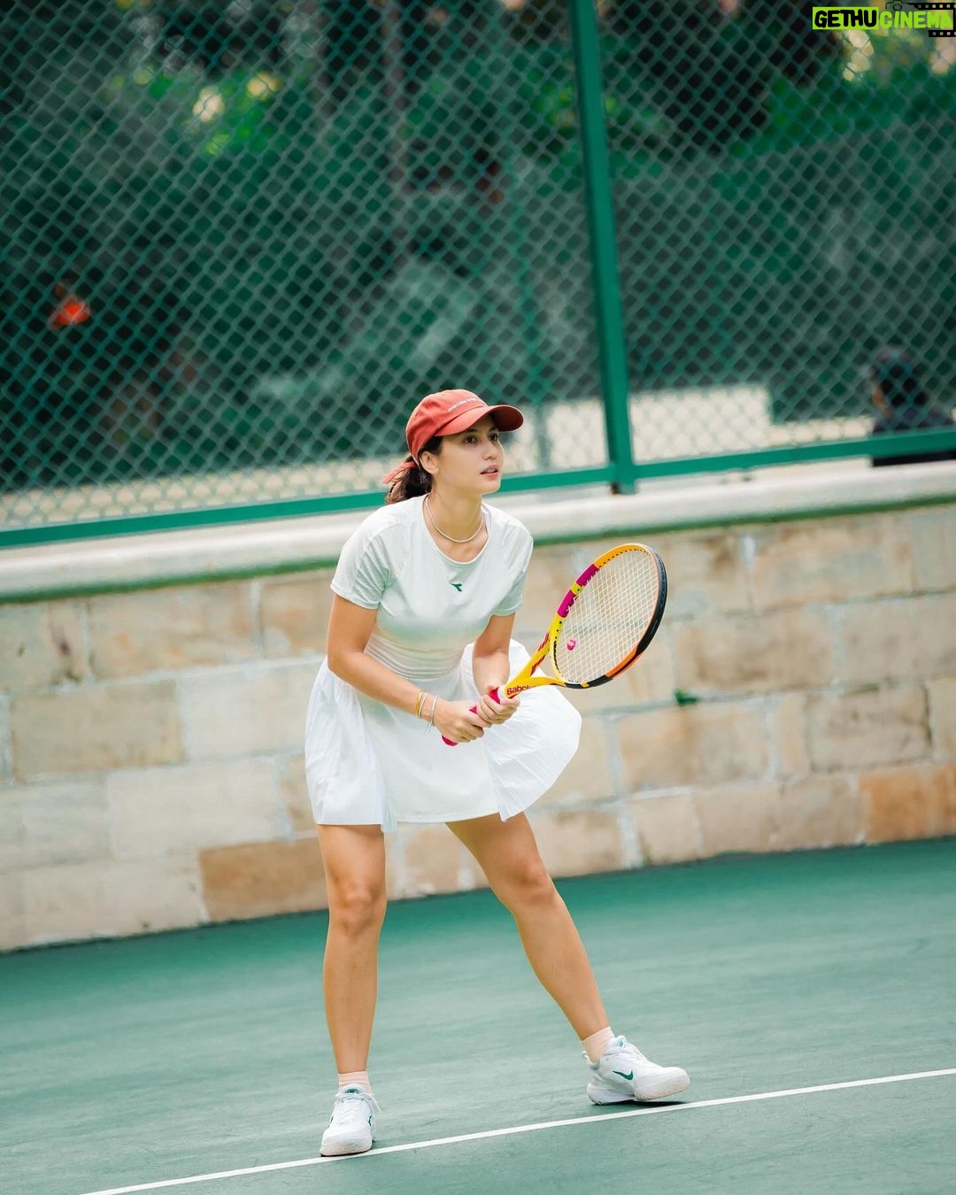 Pevita Pearce Instagram - My two states of mind when playing 🎾