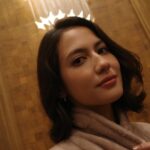 Pevita Pearce Instagram – Good to be back here in Krung Thep Maha Nakhon, aka Bangkok 🖤 what’s good? Rekomendasi tempat makan dong disini ~