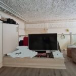 PewDiePie Instagram - I built a mf closet gamers.. 😤😤😤 Sometimes you just gotta real life Minecraft, ya know? We have this akward space in front of our bed that goes up from the floor. It kind of blocks away space and ends up piling up mess. So, decided to extend the closet from the wall out over and also build the TV into it. Marzia had the great idea to put a bookshelf on the end. On the backside of it, there's sliding doors with shelves for storage inside. Shoutout to my neighbour for letting me borrow his garage and tools 👍and mertz for helping me paint it and also my dad for giving advise. Never built anything this big in wood before, but was really fun and turned out not too shabby. 🙉
