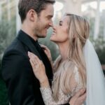 PewDiePie Instagram – We are married!!! I’m the happiest I can be ♥️ I’m so lucky to share my life with this amazing woman.