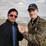 PewDiePie Instagram - Met up with blueshirt guy, new friendship made.
