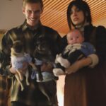 PewDiePie Instagram - Happy Halloween from the Torrance family. 🎃
