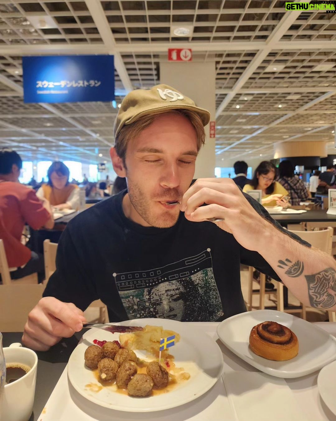 PewDiePie Instagram - Glad Midsommar (happy midsummer) from Japan! πΈπͺπΈπͺπΈπͺ Embarked on a pilgrimage to the holy grounds (IKEA) to pay my homage this year. .