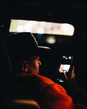 Peyton Alex Smith Instagram - the in between 🌹