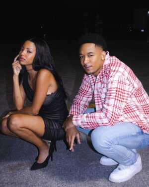 Peyton Alex Smith Instagram - Stay around me long enough, you gone start posing like me.