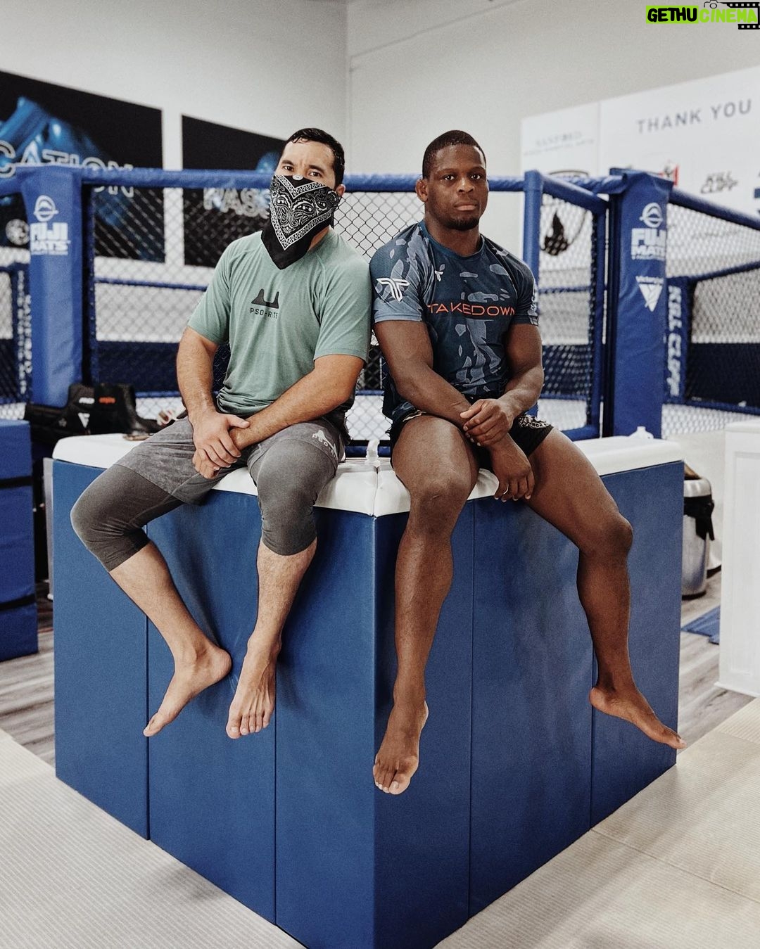 Phil Hawes Instagram - Representing the same gang 🏴☠️ @sanfordmma #nohype #mma #southflorida #sanfordmma Kill Cliff FC