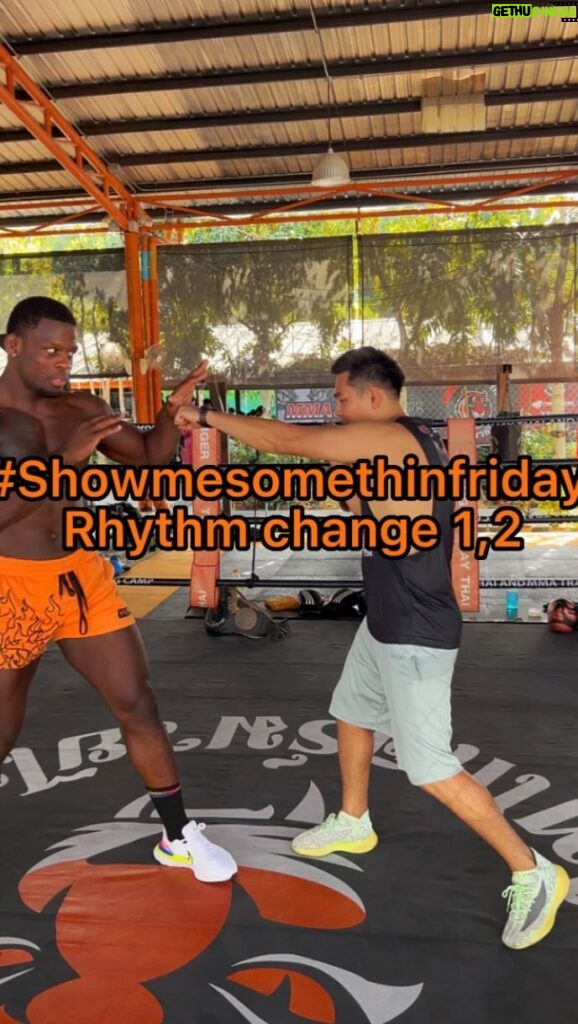 Phil Hawes Instagram - 🚨 #Showmesomethinfriday 🚨 Who? @alekseiboxing_coach 🚨 What? Rhythm change 1,2 See you next week 🫡 #nohype #boxing #mma #ufc Tiger Muay Thai & MMA Training Camp, Phuket, Thailand
