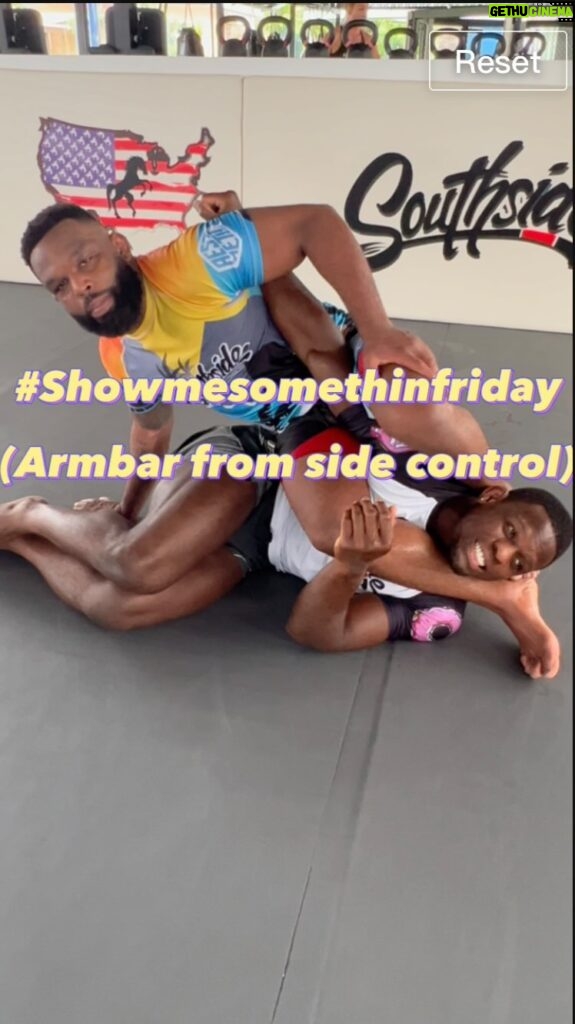 Phil Hawes Instagram - 🚨 #showmesomethinfriday 🚨 Who? @coachdjjackson 2x @ibjjf World champ, ADCC competitor, 🚨 What? Armbar from side control Chalong, Mueang Phuket