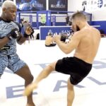 Phil Hawes Instagram - #showmesomethinfriday Who⁉️ @rafael_ataman_fiziev What⁉️Set up for your uppercut! #nohype #mma #ufc @thearmbarsoapcompany 📸 @bobbycasale Fort Lauderdale, Florida
