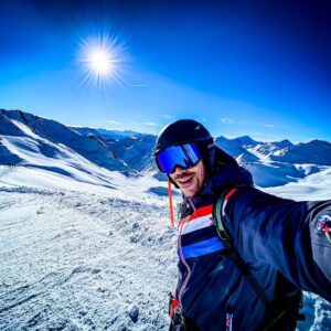 Philipp Christopher Instagram - #golden20s here we come! Everybody have an amazing #newyearseve. Let’s enter a new #decade with a #bang and #fix what’s broken. #vote2020 #rocknroll #letsdothis #happynewyear #austria #familytime #wintervacation #tirol #masnerkopf