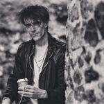 Philipp Christopher Instagram - “I’ve always depended on the kindness of strangers.” Photo by @annaschumacher8 #unshaven #northernireland #coffeebreak #renegade #badhairday