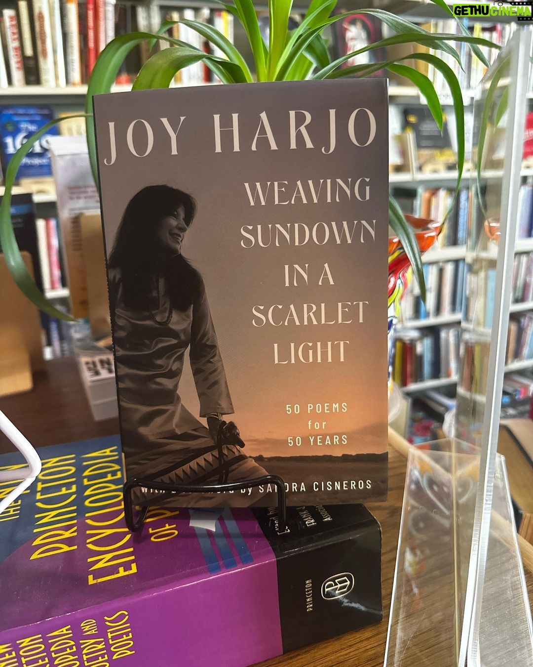 Phoebe Tonkin Instagram - the other night @srnaverse and I were talking about this very special poem and she said how much she loved joy harjo and the very next day I walked into a local book store and her book was on display waiting for me to buy it Synchronicity✨