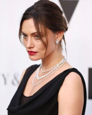 Phoebe Tonkin Instagram - A gorgeous night at the @ngvmelbourne thank you @tiffanyandco 
@vogueaustralia ♥️