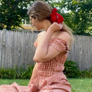 Phoebe Tonkin Instagram - Feeling like a summer flower in this @altuzarra Lily Dress from @amazonluxurystores 🌷#amazonluxurystores #ad