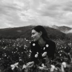 Phoebe Tonkin Instagram – @vogueaustralia 

@chanel.official
#CHANELFragrance #N5 🤍 
📷 @darren_mcdonald Grasse-Cannes