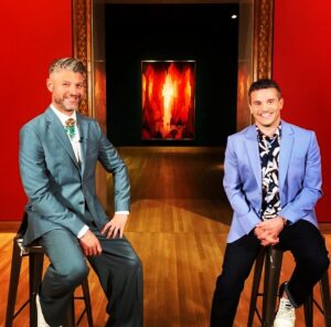 Pierre Lapointe Instagram - Ce soir : 22:30 / @sucresaletva avec @patricebelanger.officiel sur @tvareseau / une visite de l’exposition de @nicolasparty au @mbamtl et pour parler du concert de dimanche prochain à @francosmtl !!!

@bonsound @placedesarts