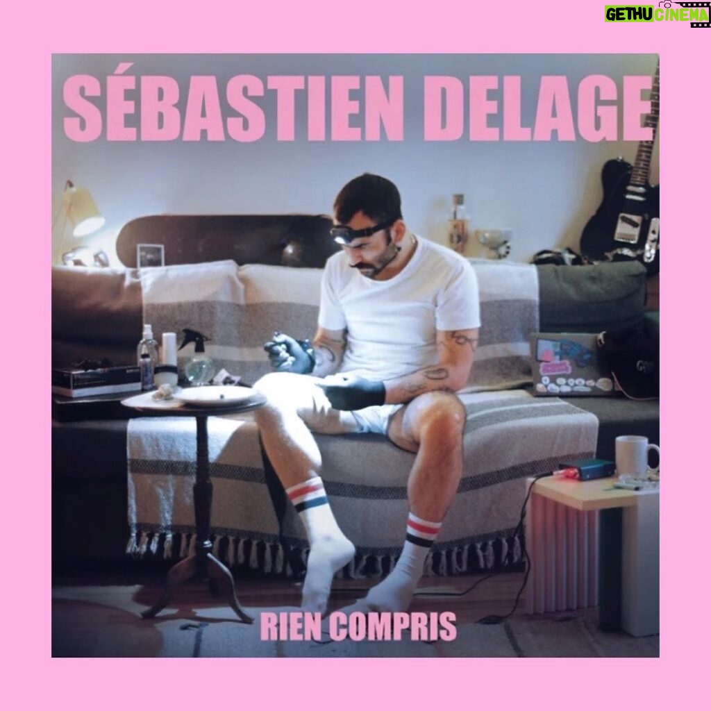 Pierre Lapointe Instagram - Aujourd'hui est arrivé le magnifique premier album de mon ami @sebastien_delage / c'est grunge, c'est tendre, c'est beau, c'est touchant , c'est Queer.... c'est tout ce qu'on aime entendre.... ALLEZ ÉCOUTER! 🥳💜