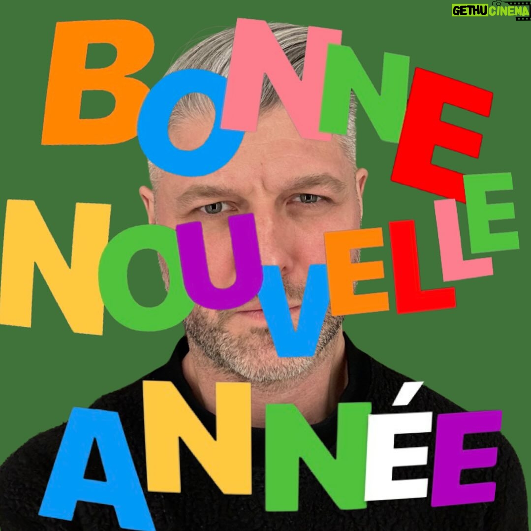 Pierre Lapointe - 0.9K Likes - Joies 🧡 bonheur 💜 amour 💚 santé 💙 chansons tristes 😉😜😝