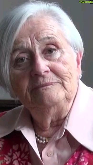 Pif - 4.4K Likes - Nella nuova puntata di #CaroMarziano #PIF incontra Tatiana Bucci che, insieme alla sorella Andra, è stata internata nel campo di concentramento di Auschwitz dal '44 al '45. Nonostante la difficoltà e il dolore di rievocare la sua storia, ce l'ha raccontata perché non se ne perda memoria. Stasera #2febbraio alle 20.20 su #Rai3.